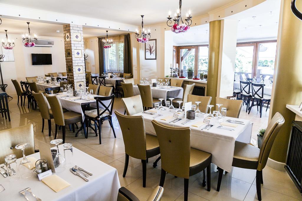 Villa Rosa Boutique Hotel Budapest Exteriör bild