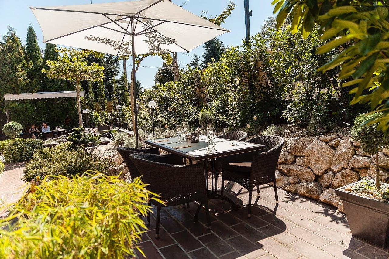 Villa Rosa Boutique Hotel Budapest Exteriör bild