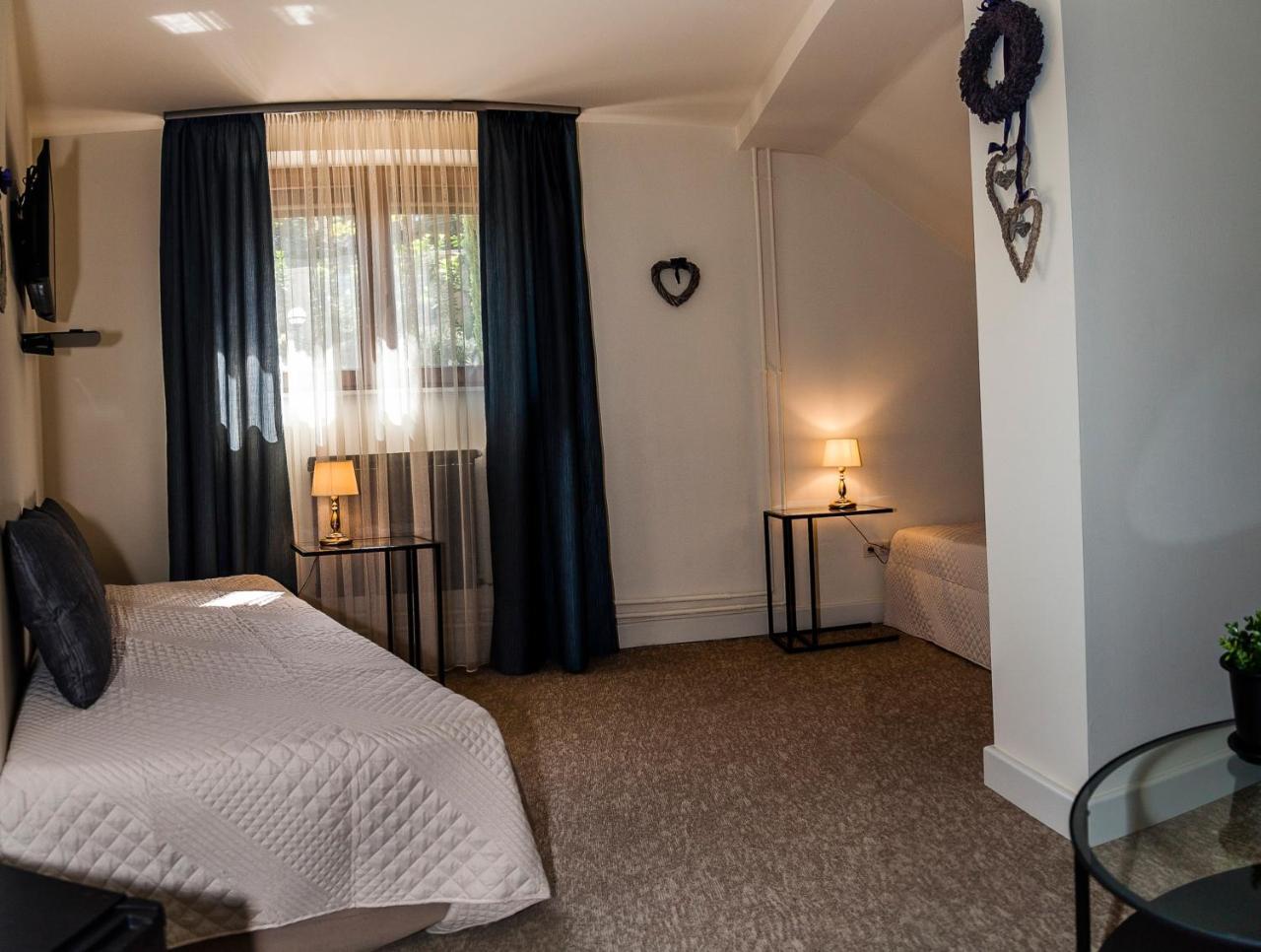 Villa Rosa Boutique Hotel Budapest Exteriör bild